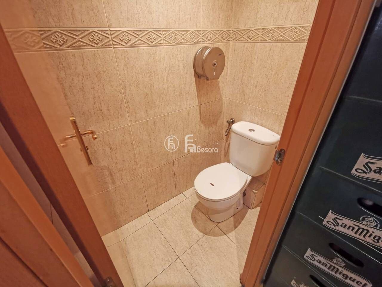 Commercial for sale in Lleida city - € 96,000 (Ref: 9443728)