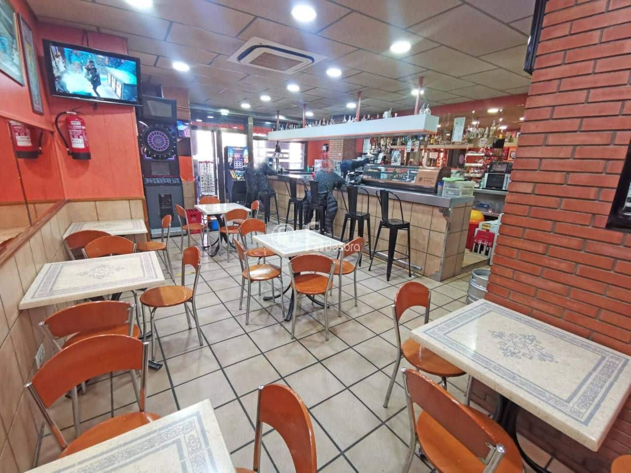 Commercial for sale in Lleida city - € 96,000 (Ref: 9443728)