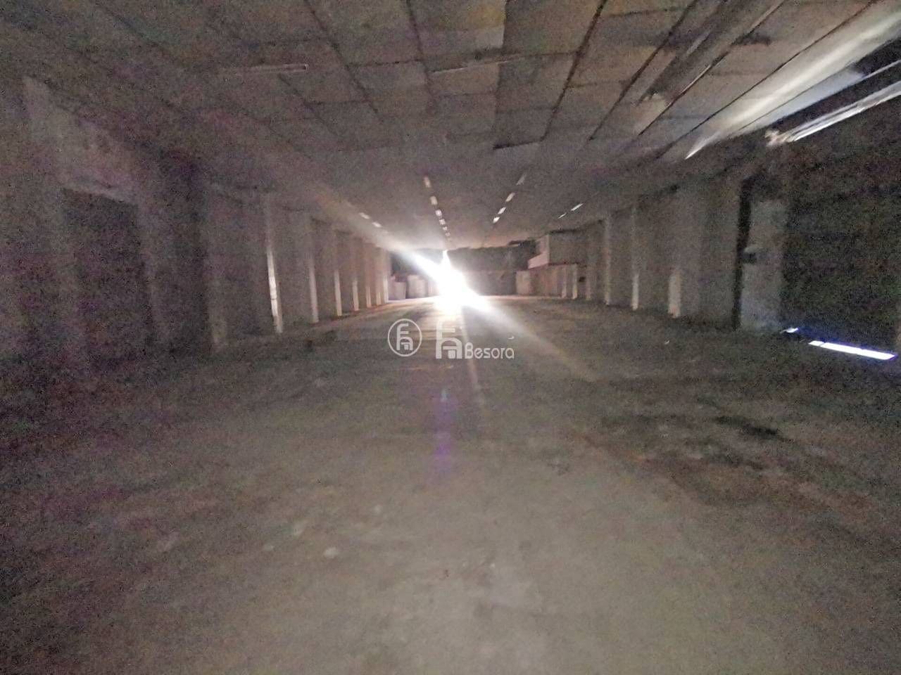 Commercial for sale in Lleida city - € 785,000 (Ref: 9443729)