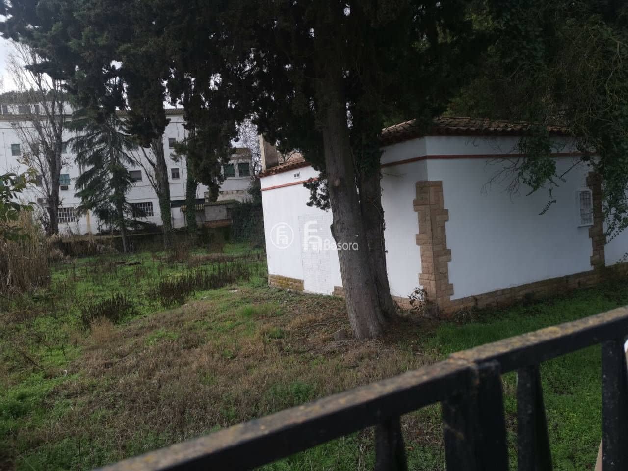 Villa til salgs i Lleida by - € 160 000 (Ref: 9443731)