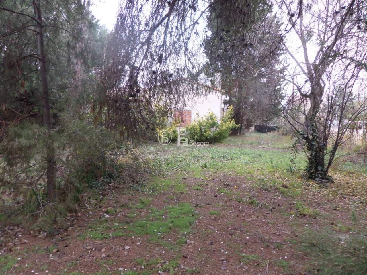 Villa til salgs i Lleida by - € 160 000 (Ref: 9443731)