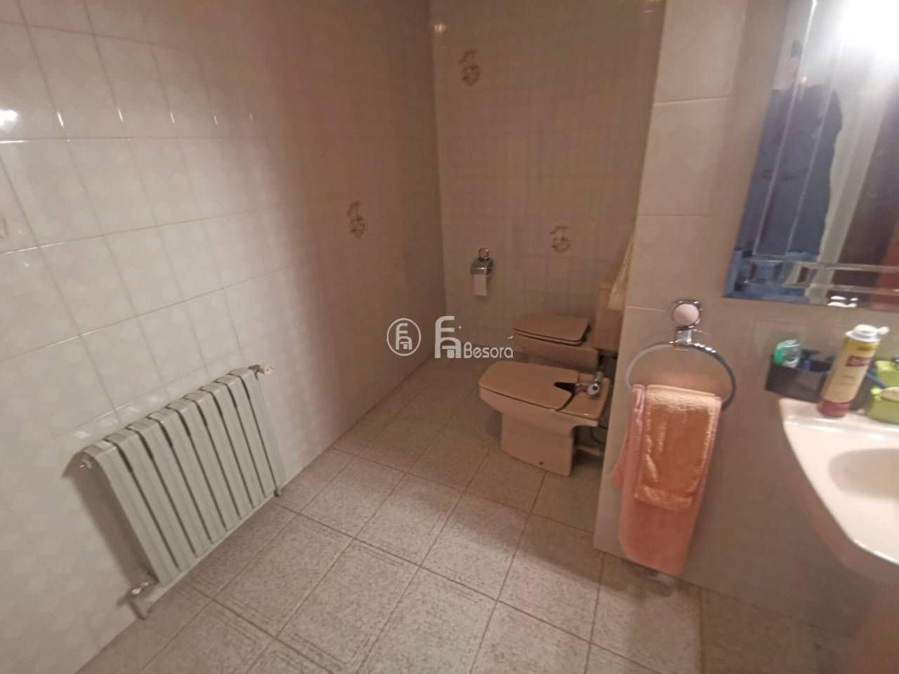 6 makuuhuone Maalaistalo myytävänä paikassa Lleida kaupunki mukana 
autotalli - 525 000 € (Ref: 9443734)