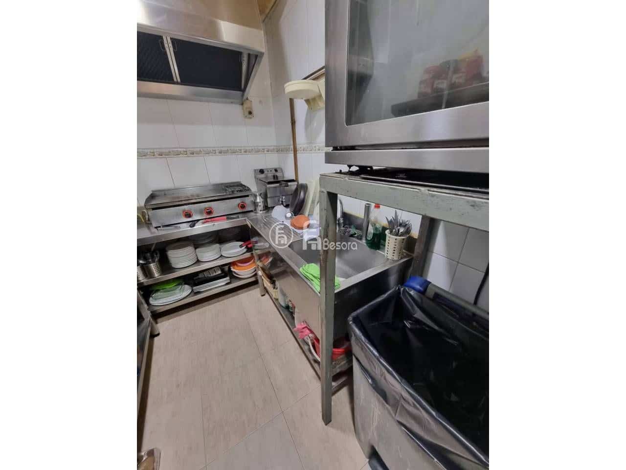 Kaupallinen myytävänä paikassa Lleida kaupunki - 96 000 € (Ref: 9443737)