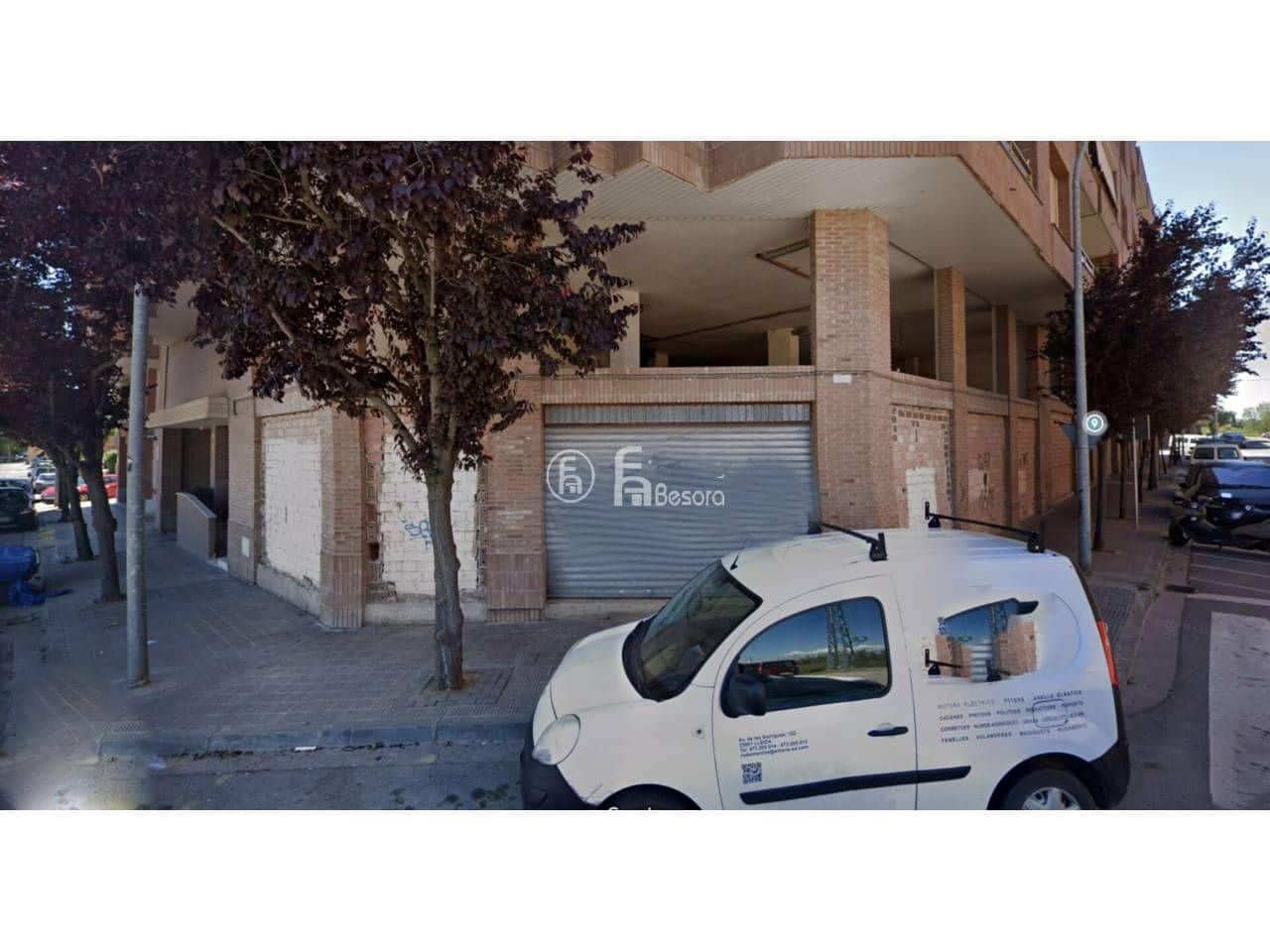 Commercial for sale in Lleida city - € 100,000 (Ref: 9443745)