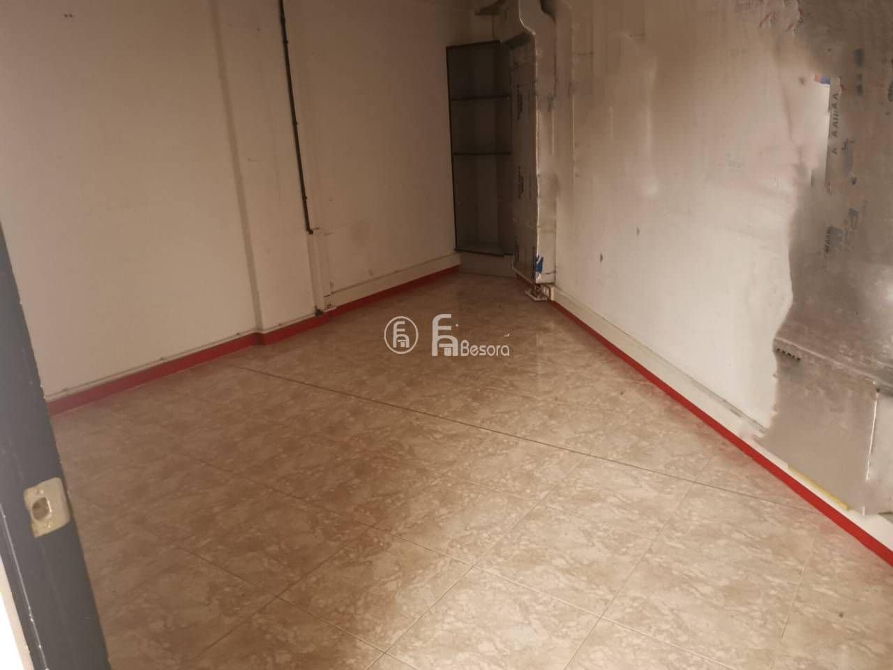 Commercial for rent in Lleida city - € 1,500 (Ref: 9443747)