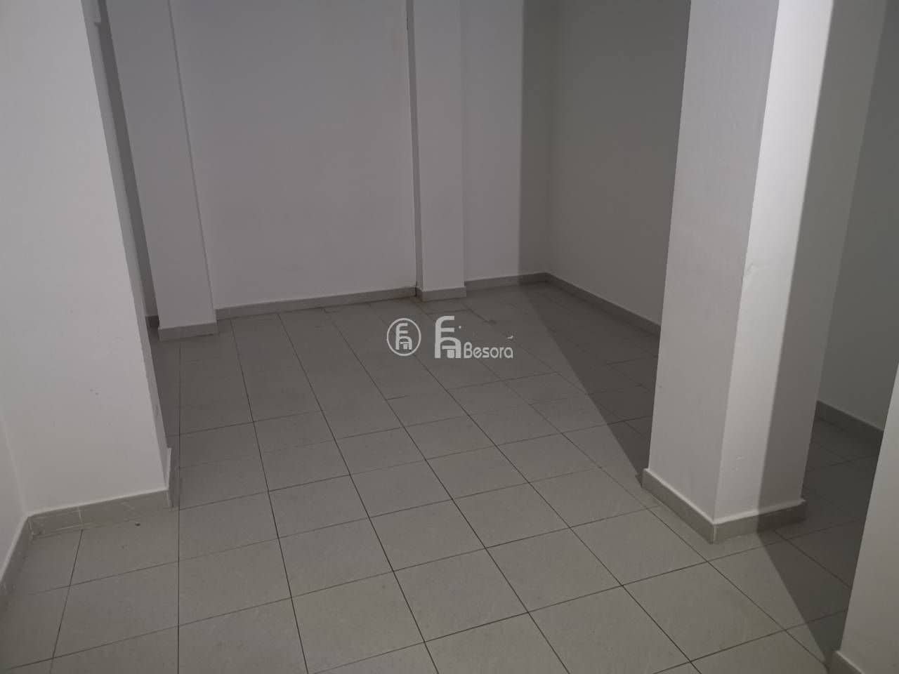 Komercyjne na sprzedaż w Miasto Lleida - 200 000 € (Ref: 9443748)