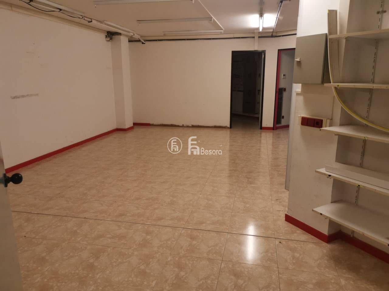 Erhverv til salg i Lleida by - € 500.000 (Ref: 9443749)