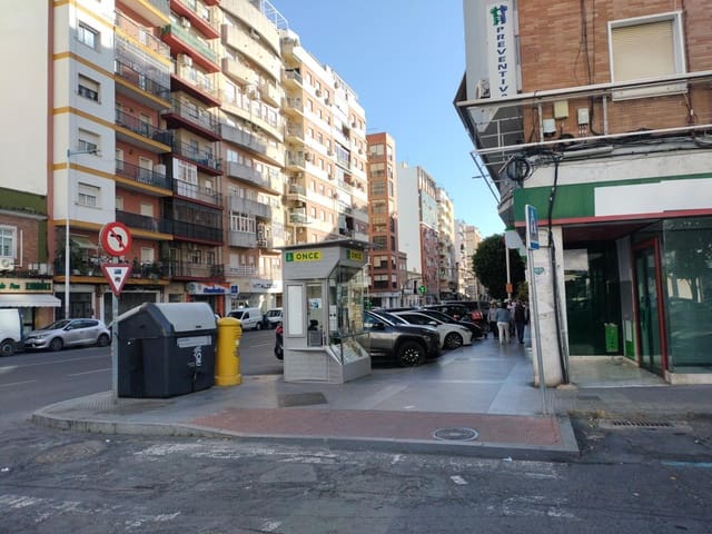 Commercial for sale in Huelva city - € 373,500 (Ref: 9443539)