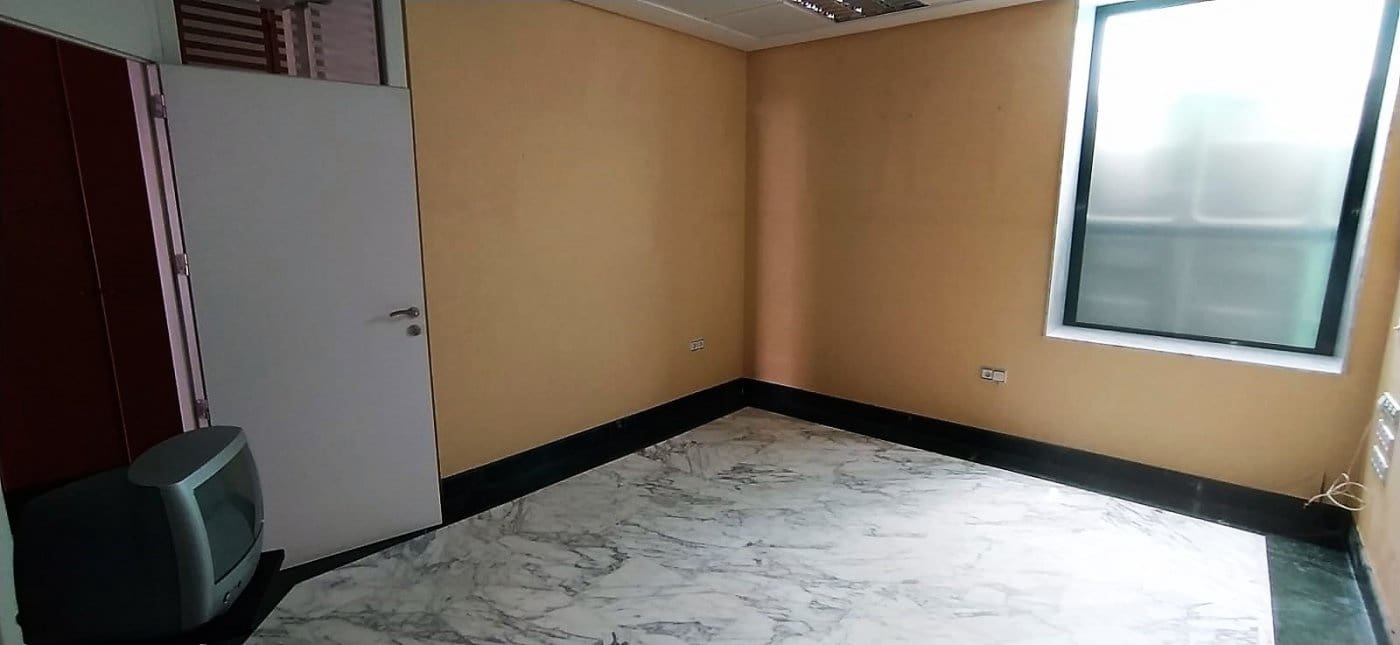 Kommersiell til salgs i San Juan del Puerto - € 156 000 (Ref: 9443544)