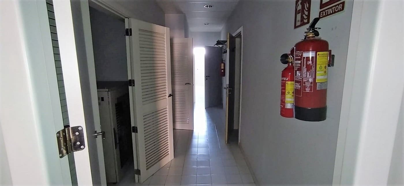 Kommersiell til salgs i San Juan del Puerto - € 156 000 (Ref: 9443544)