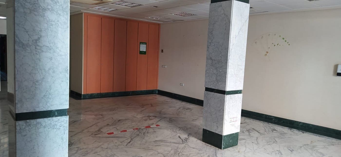 Kommersiell til salgs i San Juan del Puerto - € 156 000 (Ref: 9443544)