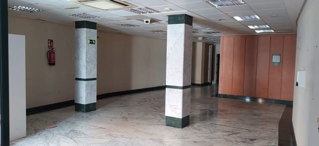 Commercieel te koop in San Juan del Puerto - € 156.000 (Ref: 9443544)