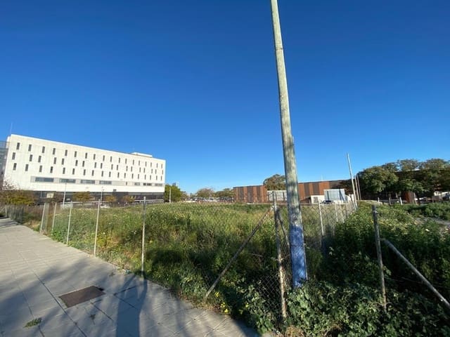 Terrain à Bâtir à vendre à Huelva ville - 2 500 000 € (Ref: 9443546)