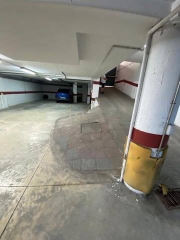 Autotalli myytävänä paikassa Huelva kaupunki - 9 200 € (Ref: 9443547)