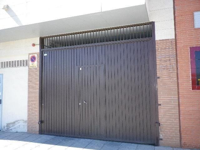 Garage for sale in Huelva city - € 11,000 (Ref: 9443548)