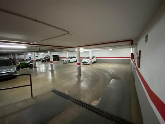 Garage for sale in Huelva city - € 11,000 (Ref: 9443548)