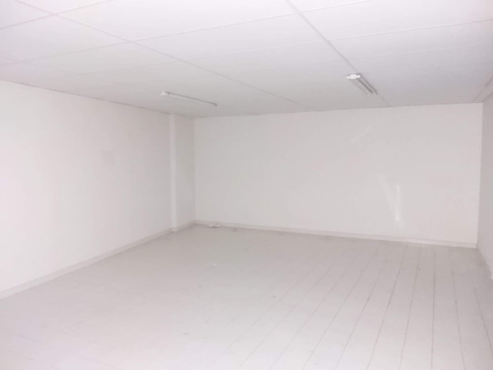 Commercieel te koop in Huelva stad - € 321.500 (Ref: 9443554)