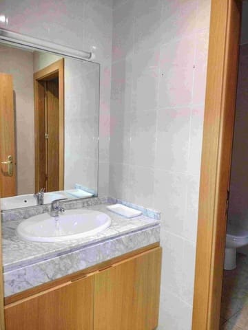 Comercial para arrendar em Huelva cidade - 1 700 € (Ref: 9443555)