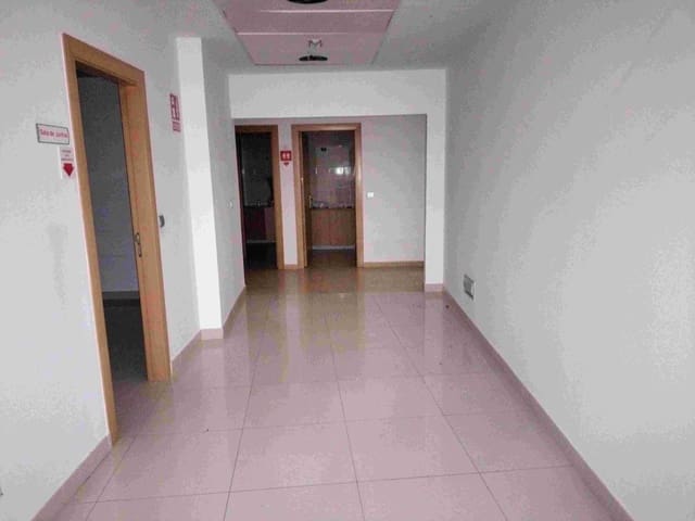 Comercial para arrendar em Huelva cidade - 1 700 € (Ref: 9443555)