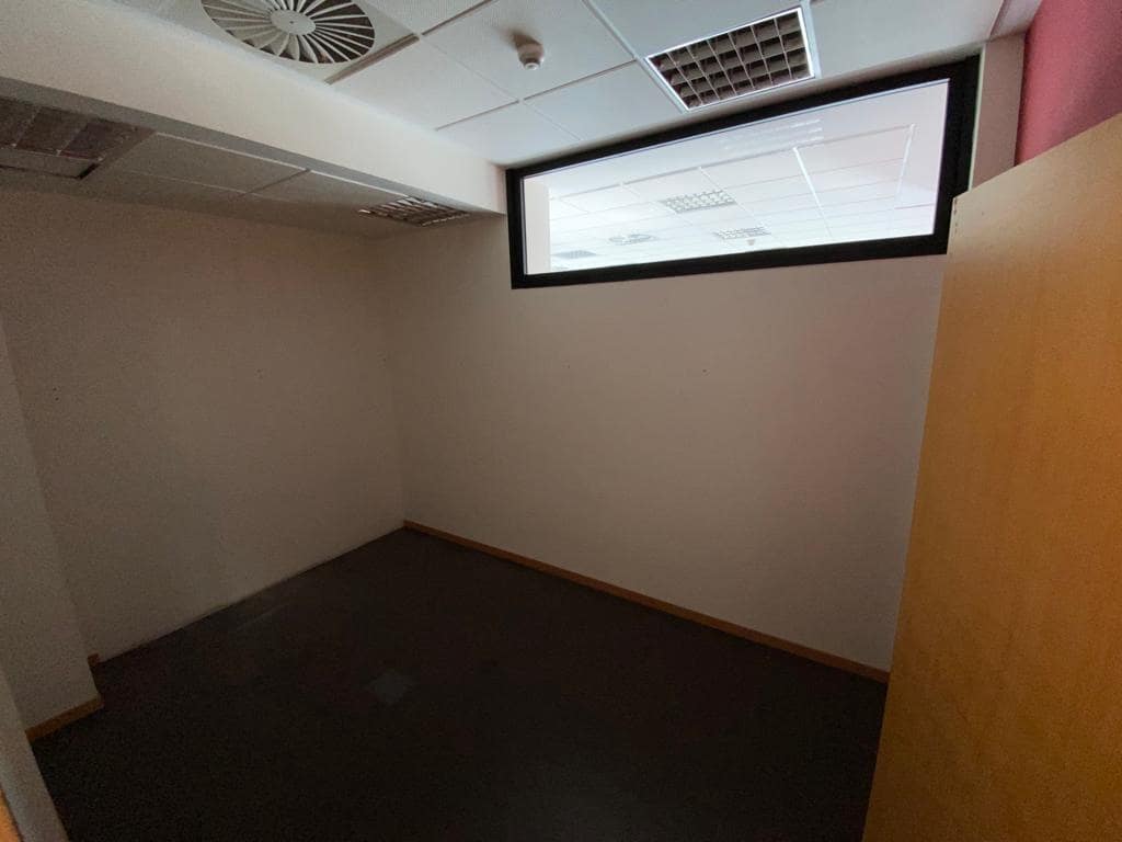 Garaje en Huelva ciudad en venta - 2.600.000 € (Ref: 9443558)