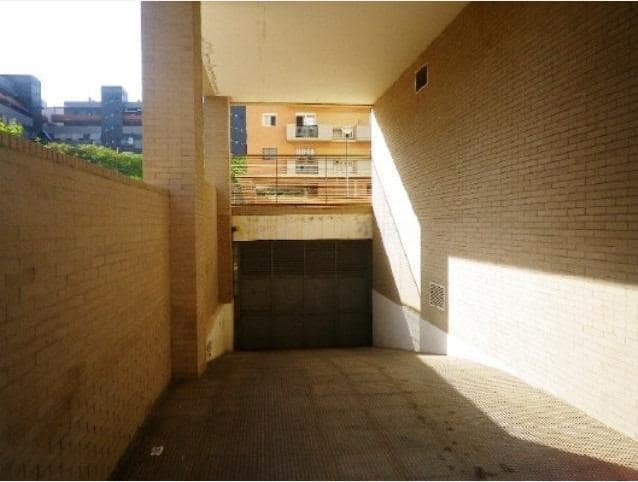 Garage for sale in Huelva city - € 10,000 (Ref: 9443562)