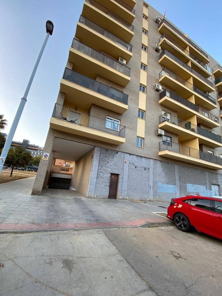 Garage for sale in Huelva city - € 10,000 (Ref: 9443562)