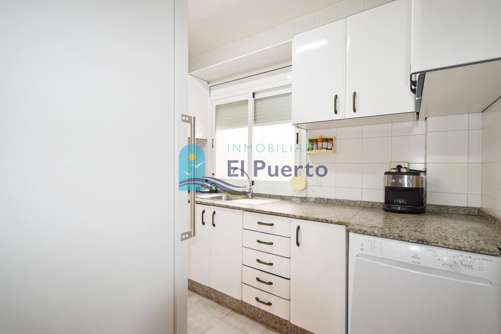 4 bedroom Apartment for sale in Puerto de Mazarron - € 285,000 (Ref: 10015677)