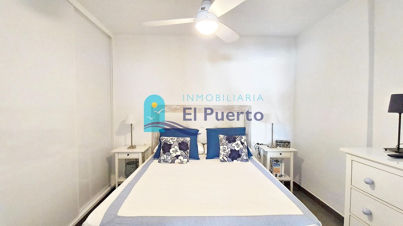 2 bedroom Apartment for sale in Puerto de Mazarron with pool - € 315,000 (Ref: 10017598)