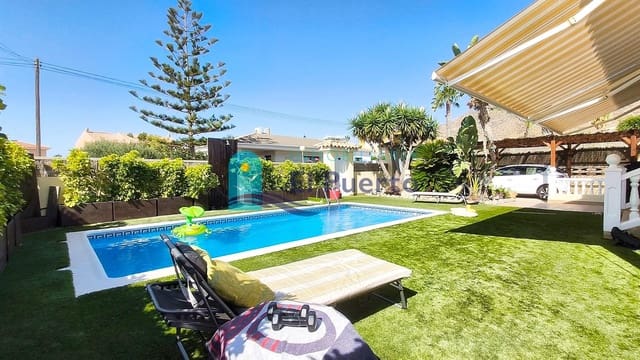 4 soveværelse Villa til salg i Bolnuevo, Mazarrón med swimmingpool garage - € 550.000 (Ref: 10027411)