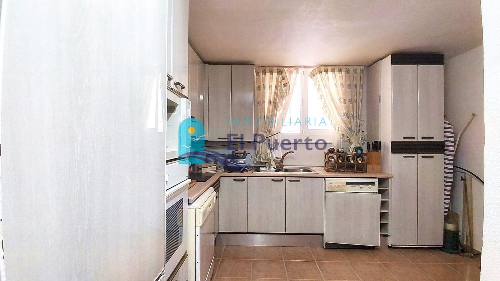 4 soveværelse Villa til salg i Bolnuevo med swimmingpool garage - € 550.000 (Ref: 10027411)