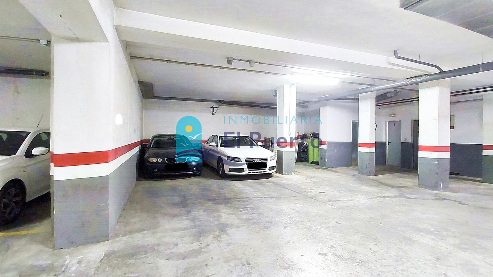 Garagem para venda em Puerto de Mazarron - 11 000 € (Ref: 10027875)