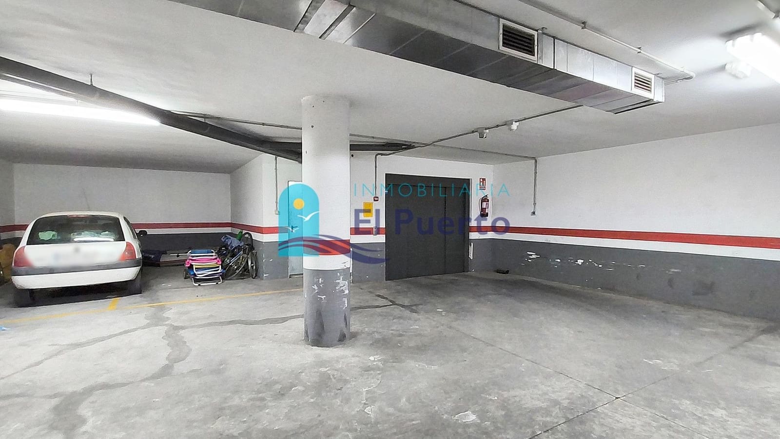 Garagem para venda em Puerto de Mazarron - 11 000 € (Ref: 10027875)