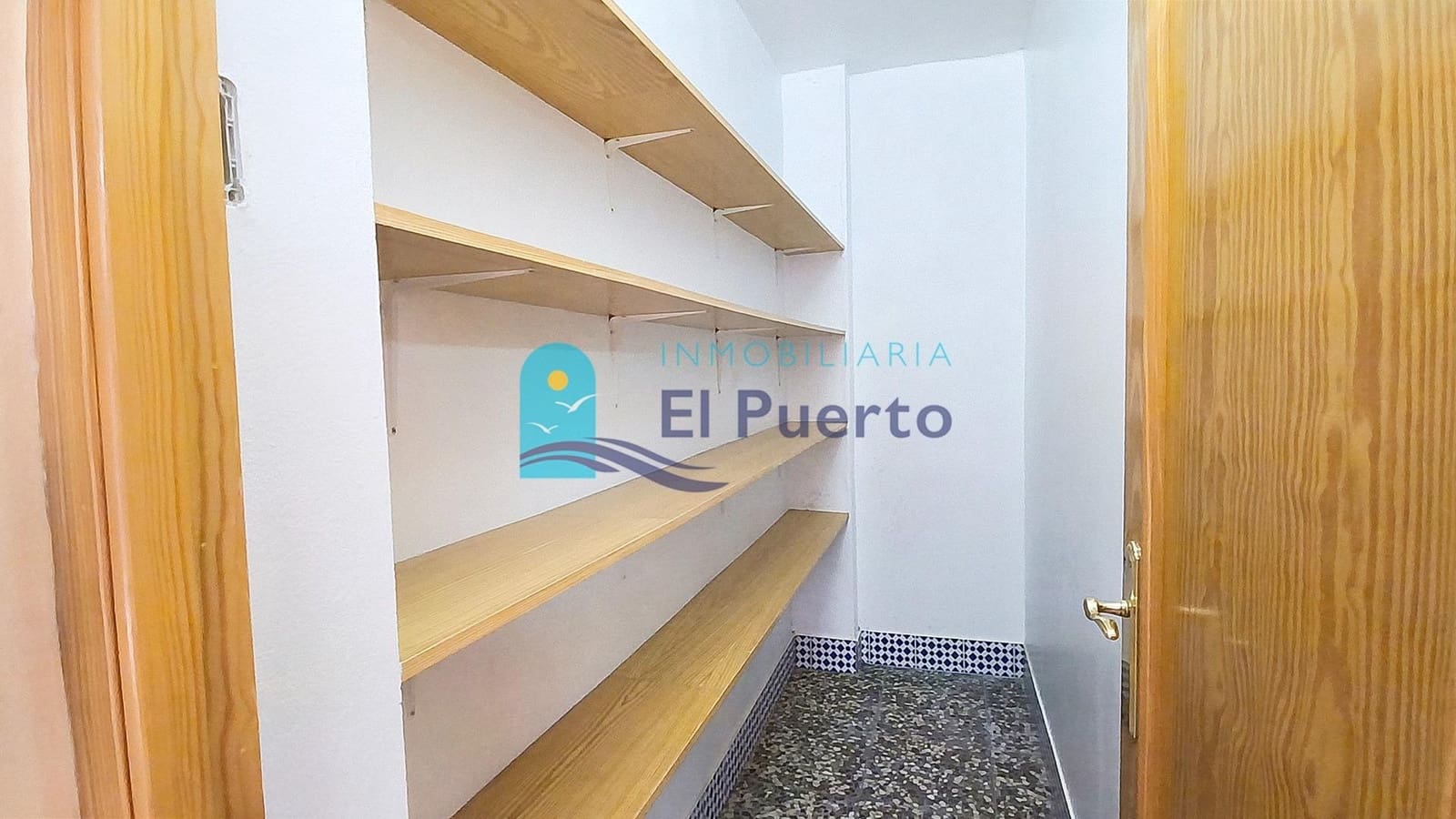 Apartamento de 5 habitaciones en Los Collados en venta con piscina garaje - 275.000 € (Ref: 10034080)