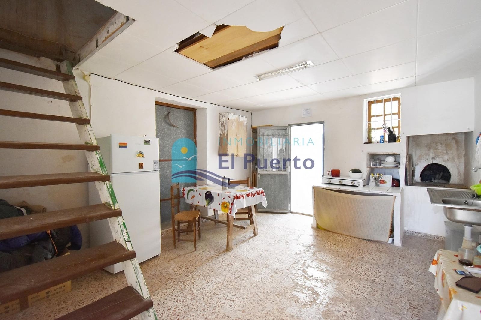 3 camera da letto Finca/Casa di Campagna in vendita in La Magdalena con garage - 100.000 € (Rif: 10100302)
