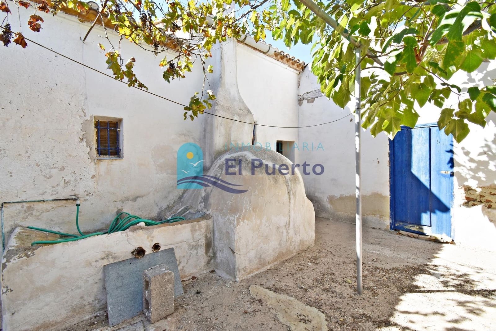 3 camera da letto Finca/Casa di Campagna in vendita in La Magdalena con garage - 100.000 € (Rif: 10100302)