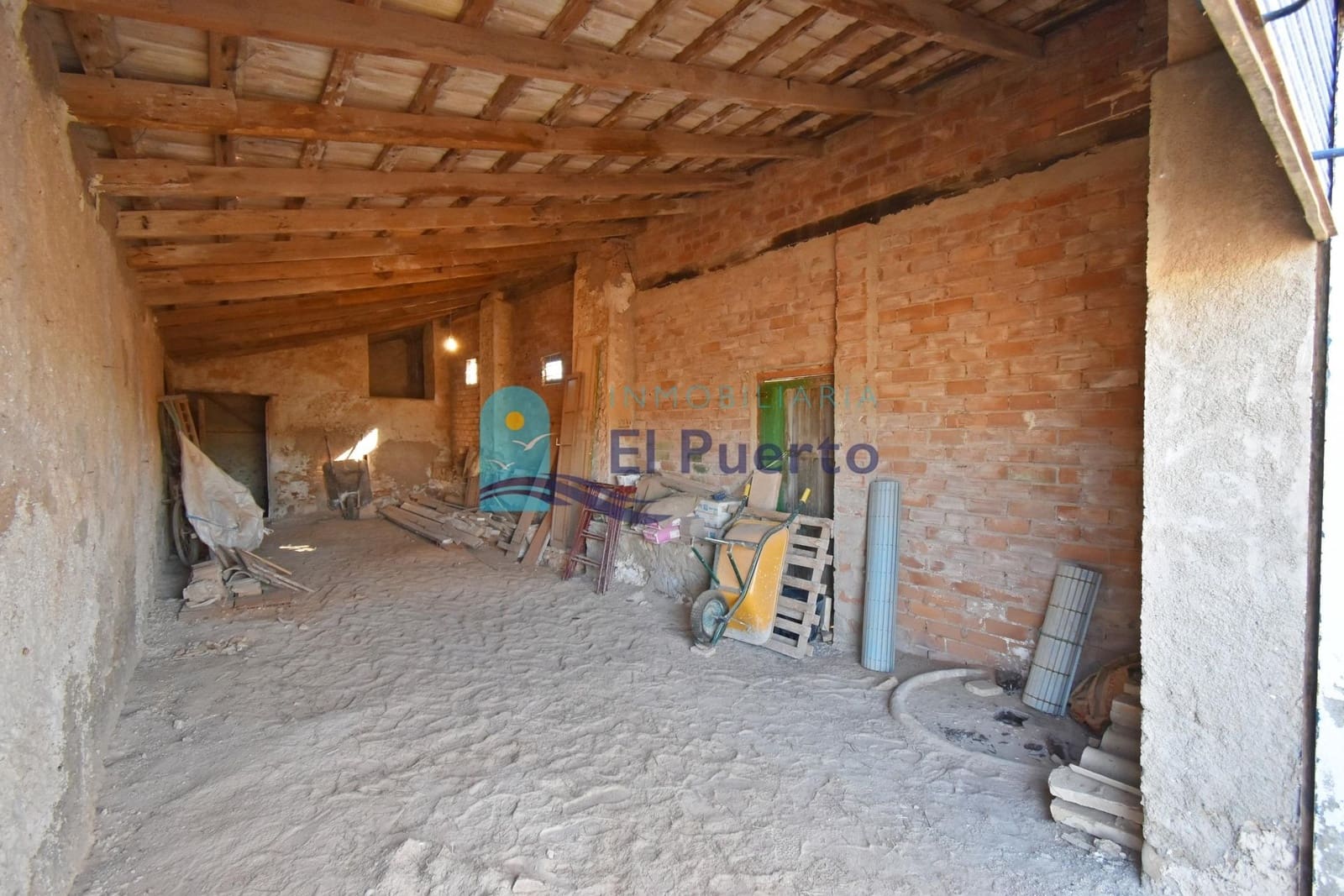3 camera da letto Finca/Casa di Campagna in vendita in La Magdalena con garage - 100.000 € (Rif: 10100302)