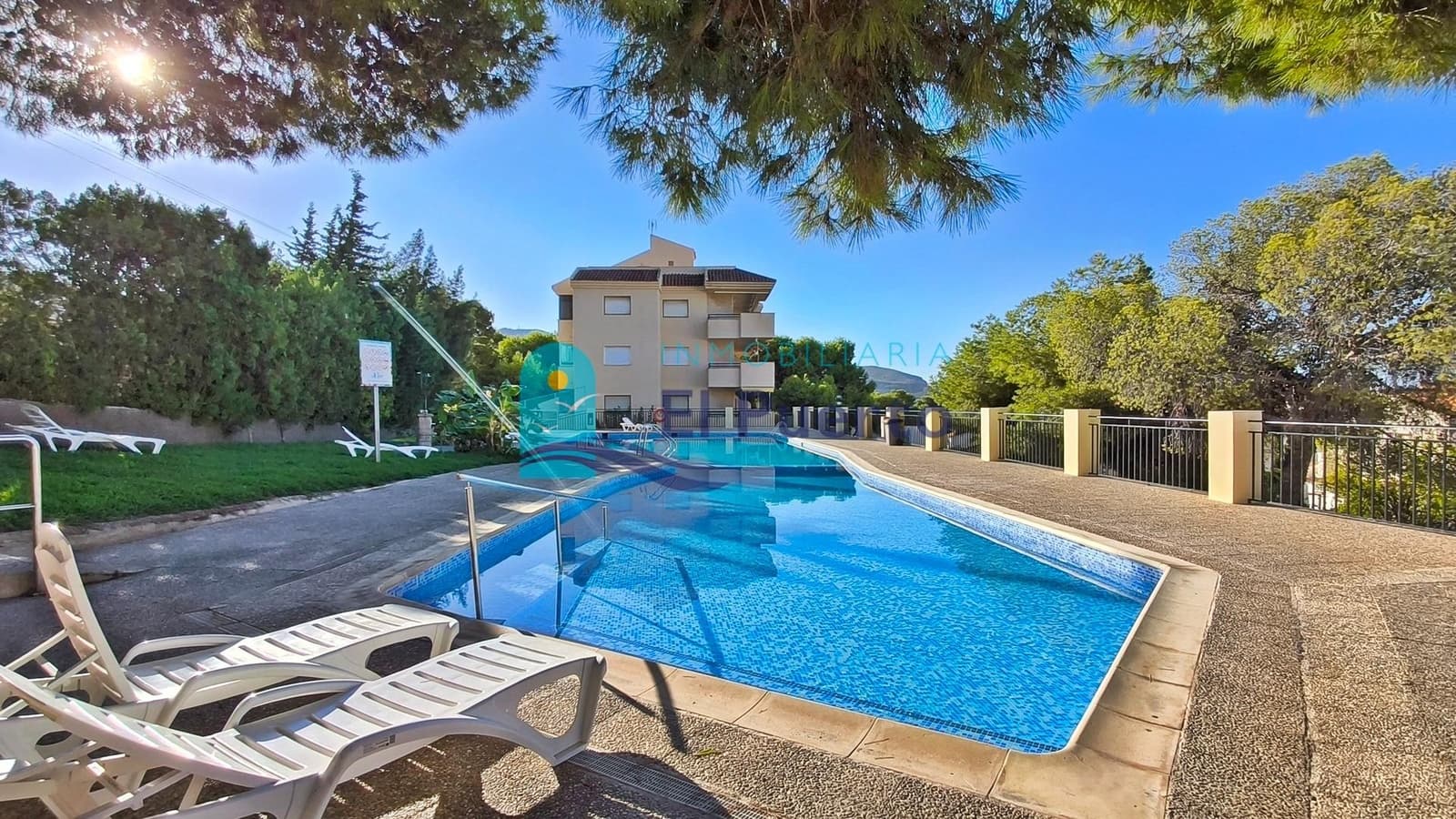 Apartamento de 2 habitaciones en La Azohia en venta con piscina - 189.900 € (Ref: 10100303)