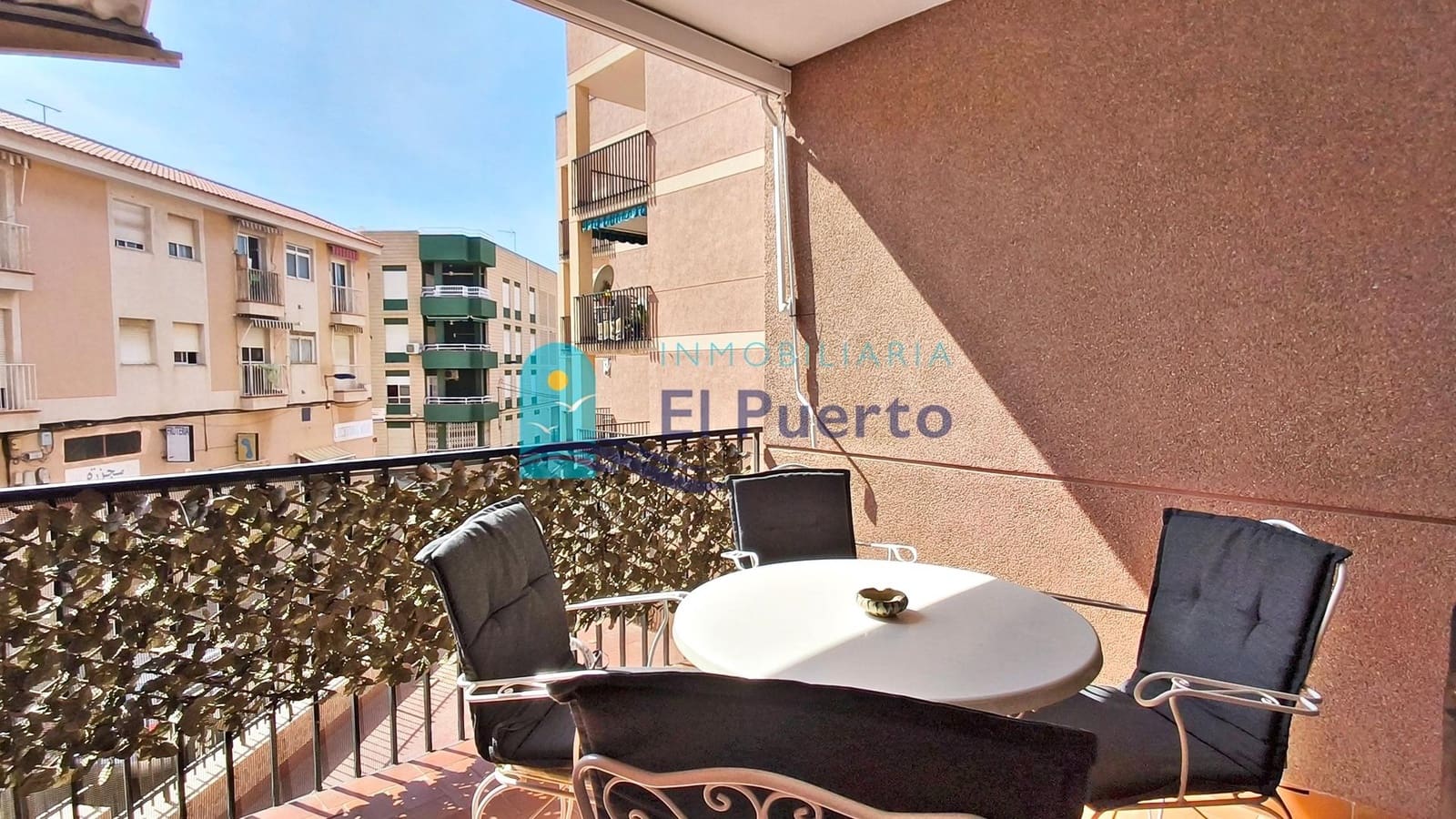 3 Zimmer Wohnung zu verkaufen in Puerto de Mazarron mit Garage - 149.000 € (Ref: 10120008)