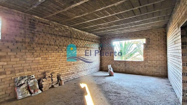 4 Zimmer Villa zu verkaufen in Cuevas de Reyllo, Fuente Alamo de Murcia - 70.000 € (Ref: 10129673)