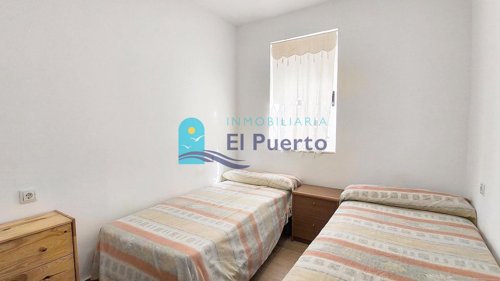 6 bedroom Beach Apartment for sale in Puerto de Mazarron - € 250,000 (Ref: 10161595)