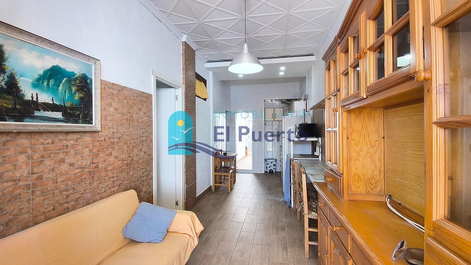 6 bedroom Beach Apartment for sale in Puerto de Mazarron - € 250,000 (Ref: 10161595)