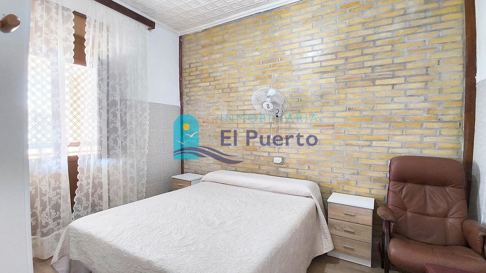 6 bedroom Beach Apartment for sale in Puerto de Mazarron - € 250,000 (Ref: 10161595)