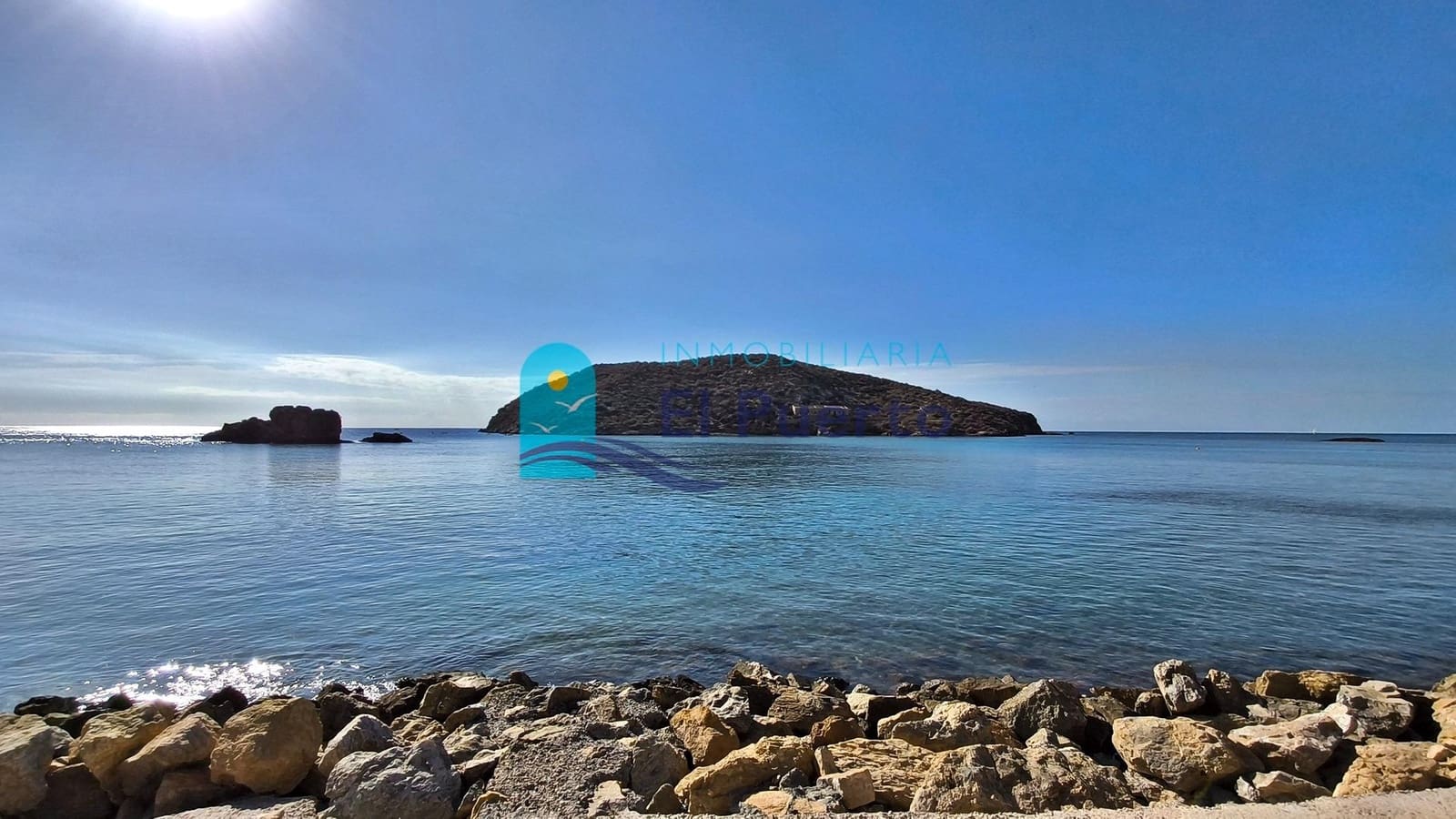 6 bedroom Beach Apartment for sale in Puerto de Mazarron - € 250,000 (Ref: 10161595)