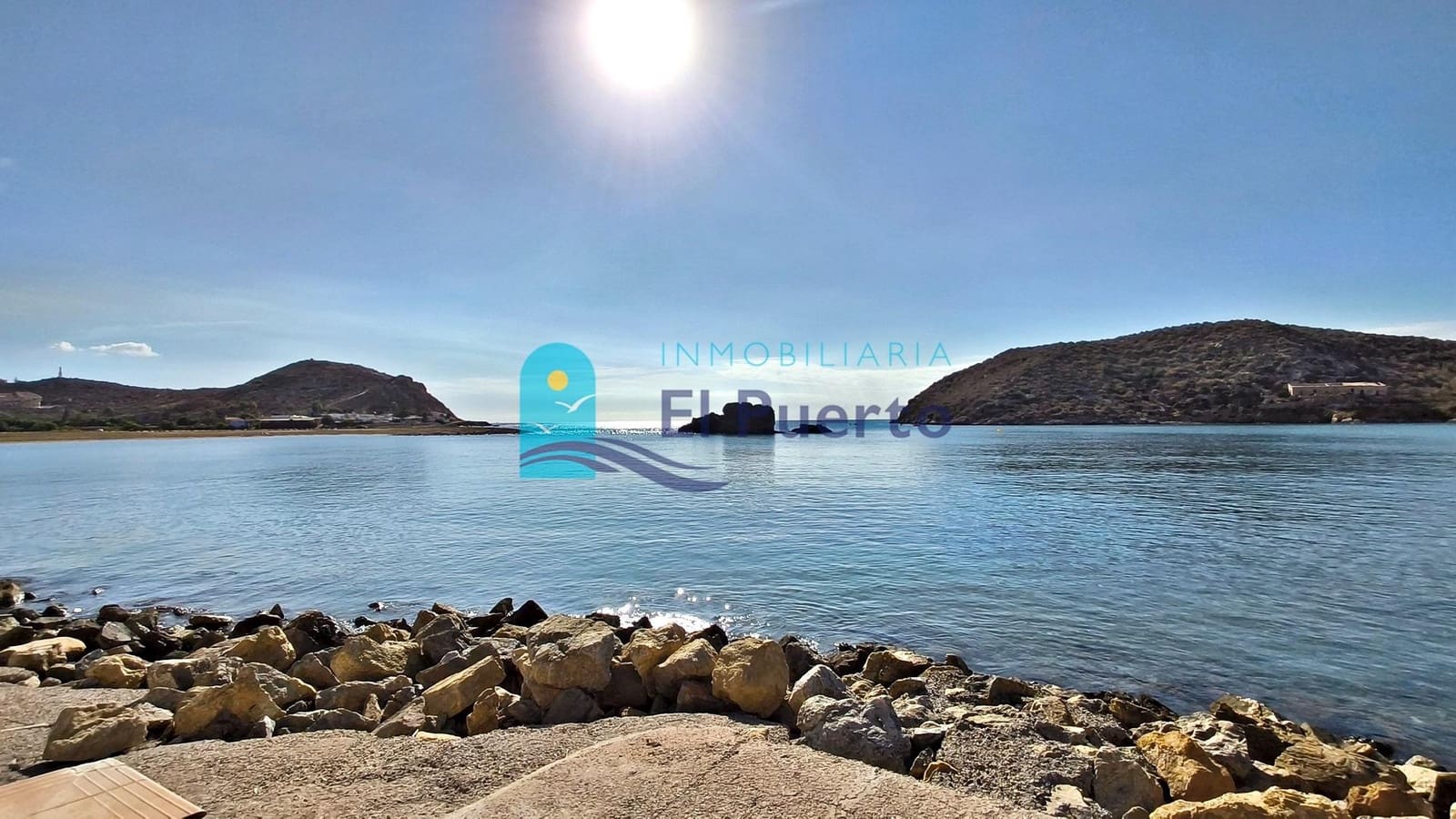 6 bedroom Beach Apartment for sale in Puerto de Mazarron - € 250,000 (Ref: 10161595)