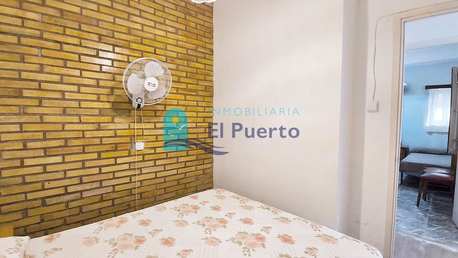 6 bedroom Beach Apartment for sale in Puerto de Mazarron - € 250,000 (Ref: 10161595)
