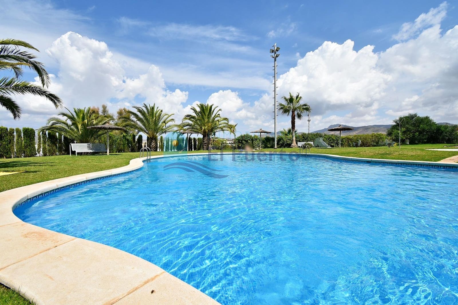 2 sypialnia Apartament na sprzedaż w Puerto de Mazarron z basenem - 180 000 € (Ref: 10171827)