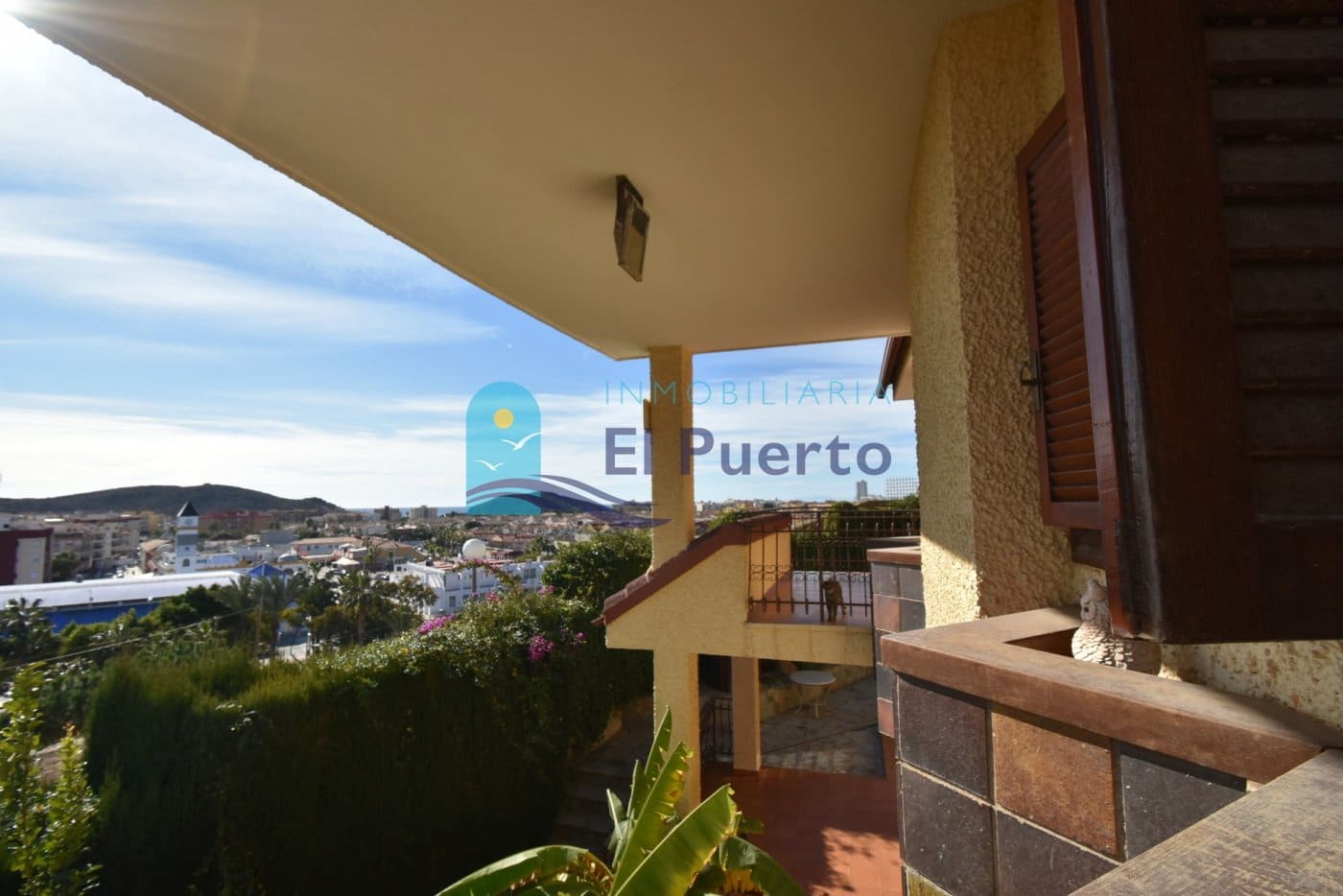 5 soveværelse Villa til salg i Puerto de Mazarron med swimmingpool garage - € 799.000 (Ref: 6826836)