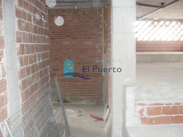 Commercieel te koop in Puerto de Mazarron, Mazarrón - € 59.900 (Ref: 6826881)