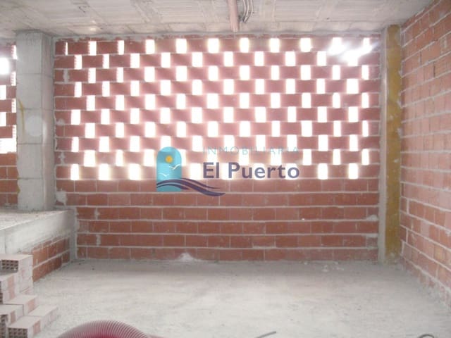 Commercieel te koop in Puerto de Mazarron, Mazarrón - € 59.900 (Ref: 6826881)