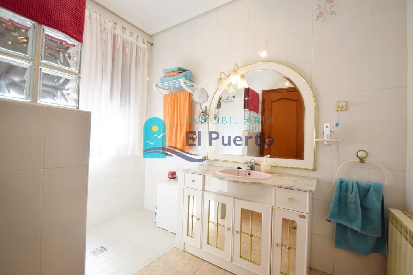 5 soveværelse Villa til salg i Isla Plana med swimmingpool garage - € 636.000 (Ref: 6827062)